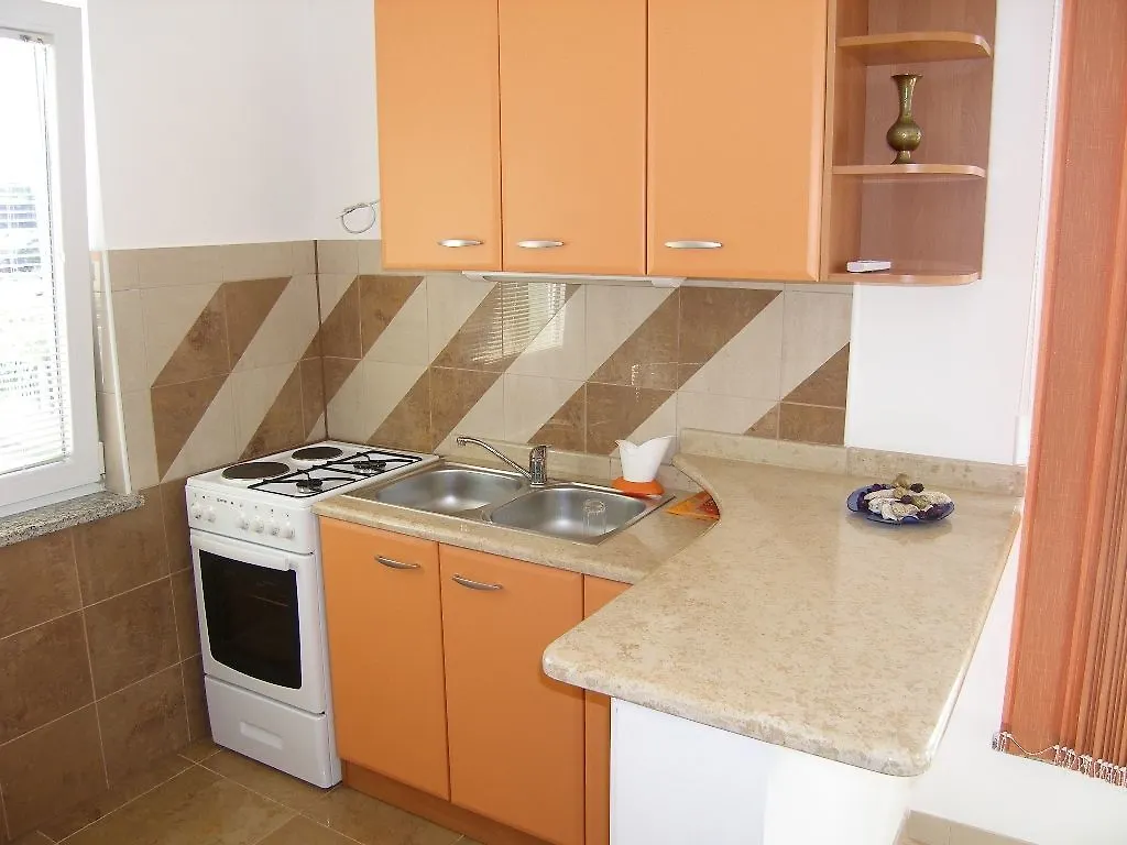 Roulette Private Apartments Pag And Surrounding Pag Town 3*,  Chorwacja